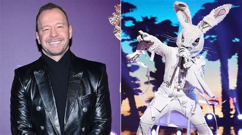 donnie wahlberg masked singer.
